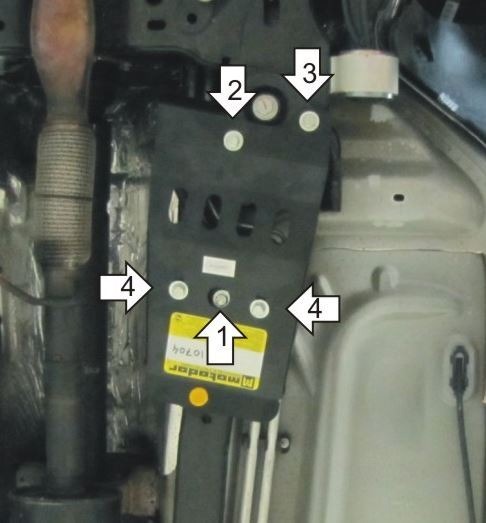 Защита стальная Мотодор для трубок кондиционера на Ford Explorer фото 2