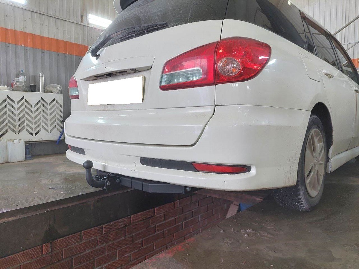 Фаркоп Halty на Nissan Wingroad (Y12) фото 4