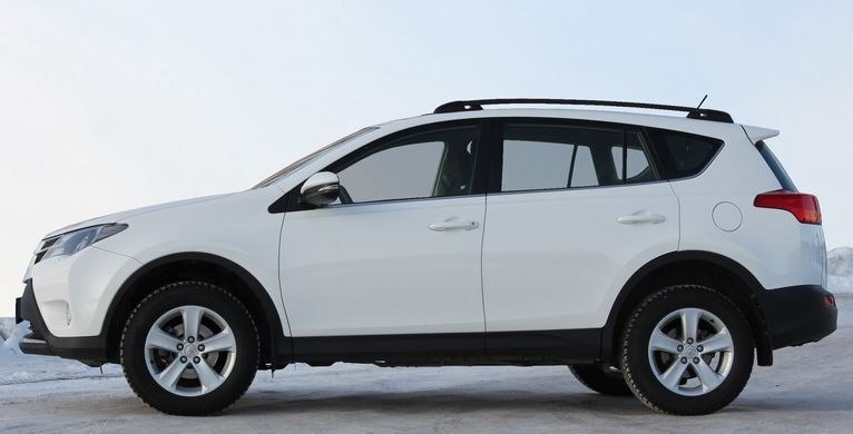 Рейлинги на крышу АПС серебристые для Toyota RAV4 (XA40) фото 2