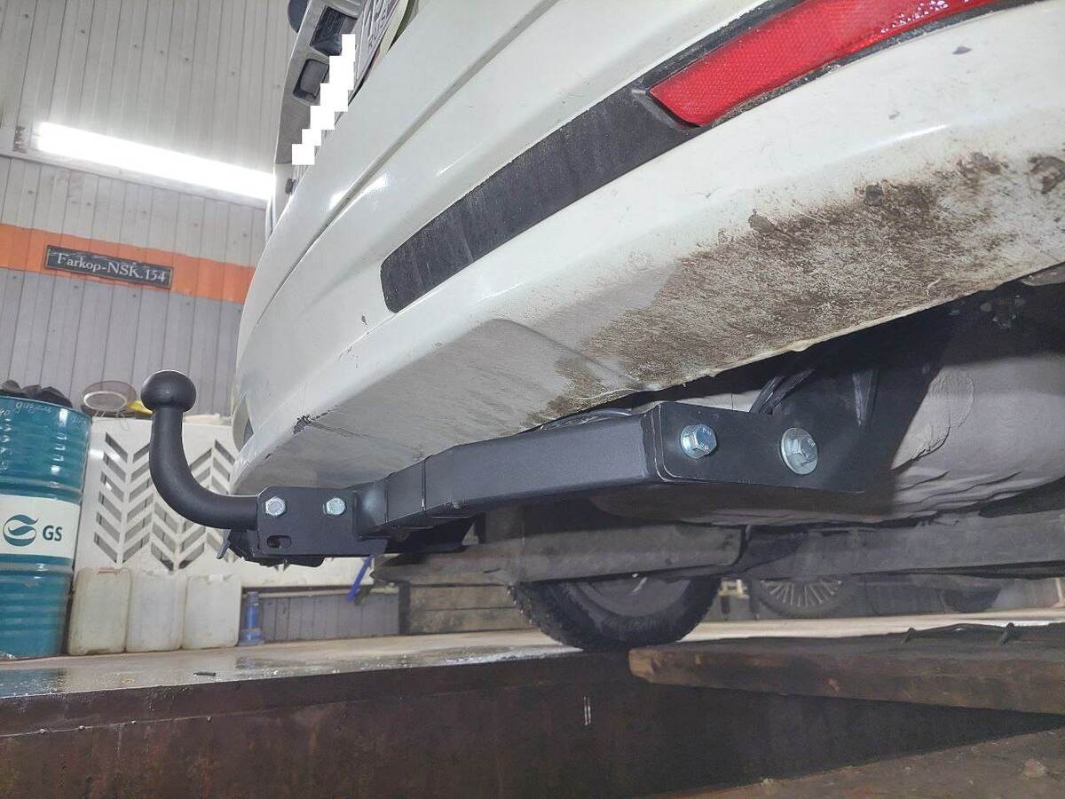 Фаркоп Halty на Nissan Wingroad (Y12) фото 20