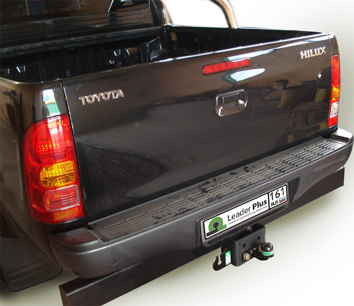 Фаркоп Лидер-Плюс для Toyota Hilux (4WD) (N2) с задним силовым бампером фото 3
