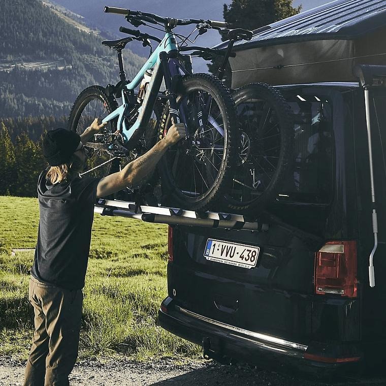 Велокрепление на заднюю дверь для двух велосипедов WanderWay 2B для Volkswagen T6 фото 8