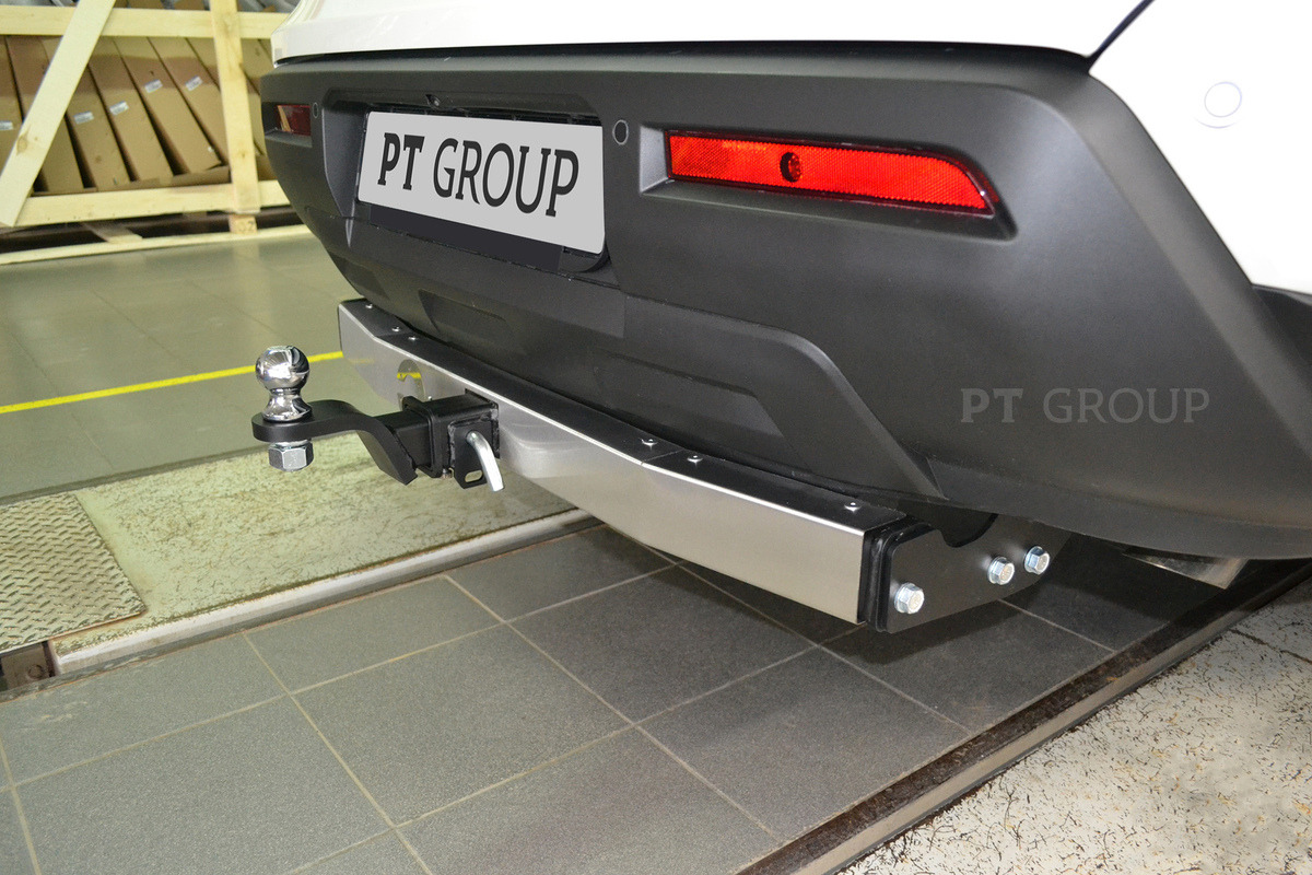 Фаркоп с металлической накладкой PT Group для Nissan Pathfinder фото 6