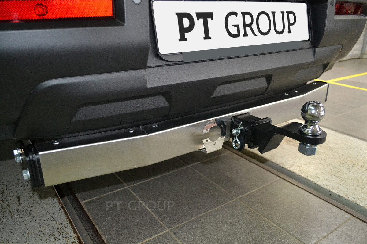 Фаркоп с металлической накладкой PT Group для Nissan Pathfinder фото 5