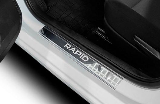 Комплект накладок на дверные пороги AutoMax для Skoda Rapid (NH3) с гравировкой Rapid фото 2