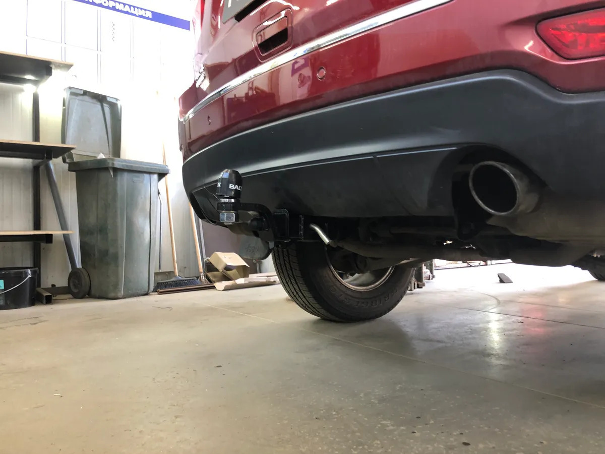 Фаркоп TowRus для Jeep Grand Cherokee (WK2) фото 7