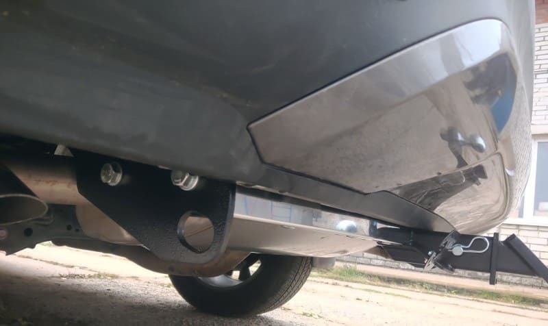 Фаркоп Бизон с антистуком для Toyota Grand Highlander (1 поколение) и Lexus TX (TAUH​)