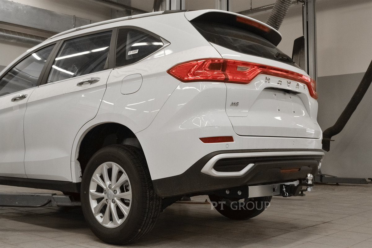 Фаркоп с нержавеющей накладкой PT Group для Haval H6 (2 поколение​) и Haval M6 (2 поколение​) фото 2