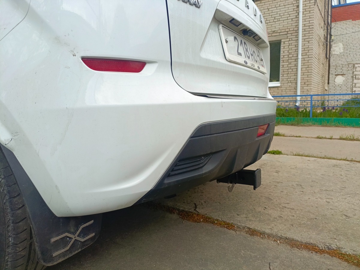 Фаркоп Бизон для Lada XRAY фото 3