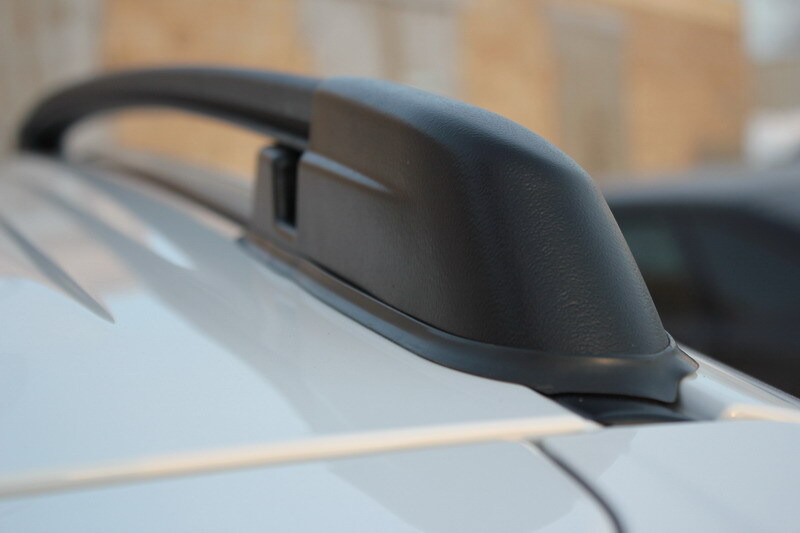 Рейлинги на крышу АПС черные для Toyota RAV4 (XA40) фото 8