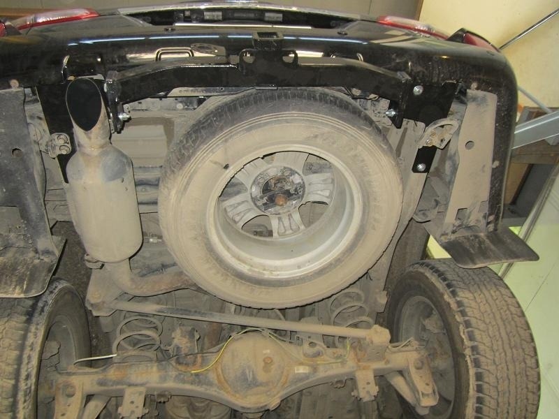 Фаркоп Бизон с антистуком для Toyota Land Cruiser (J200) и Lexus LX (J200) фото 3