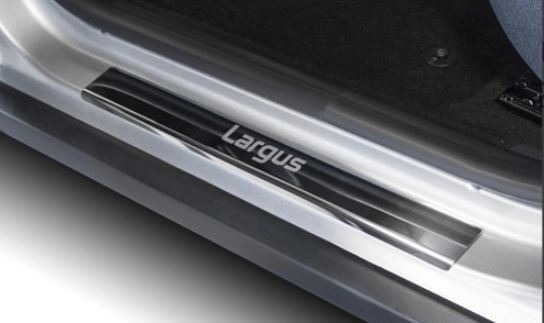Комплект накладок на дверные пороги AutoMax для Lada Largus (R90) с гравировкой Largus фото 2