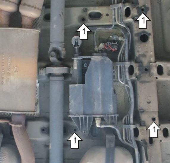 Защита стальная Мотодор для абсорбера на Cadillac SRX фото 2