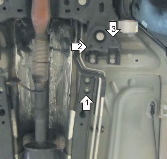 Защита стальная Мотодор для трубок кондиционера на Ford Explorer фото 3