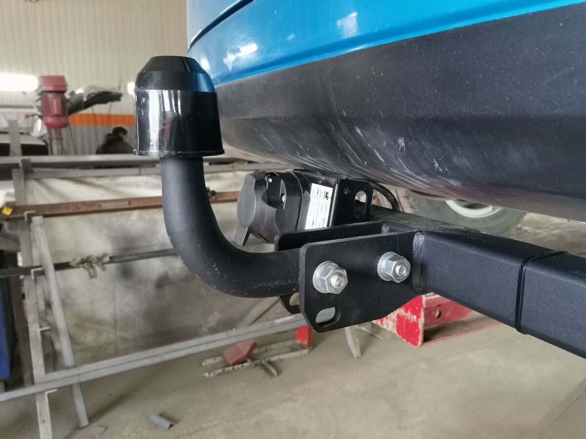 Фаркоп Halty на Nissan Wingroad (Y12) фото 16