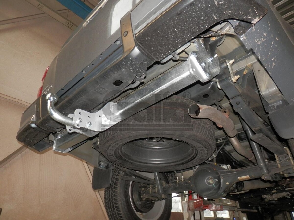 Фаркоп полностью оцинкованный Galia для Isuzu D-Max (RT85)​ фото 9