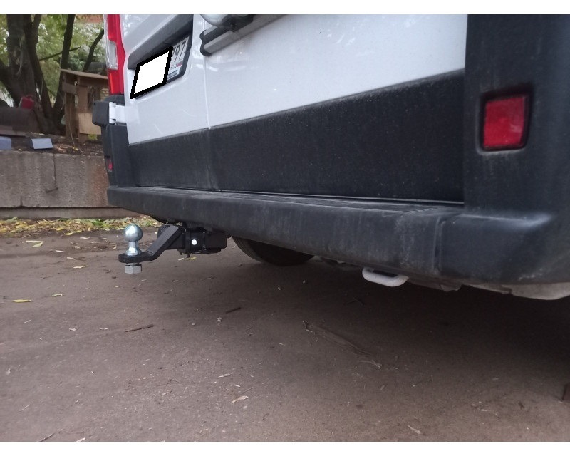 Фаркоп Бизон с антистуком для Citroen Jumper VAN III/  FIAT Ducato III VAN/ Peugeot Boxer VAN III (L1, L2, L3) фото 4