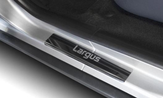Комплект накладок на дверные пороги AutoMax для Lada Largus (R90) с гравировкой Largus фото 3