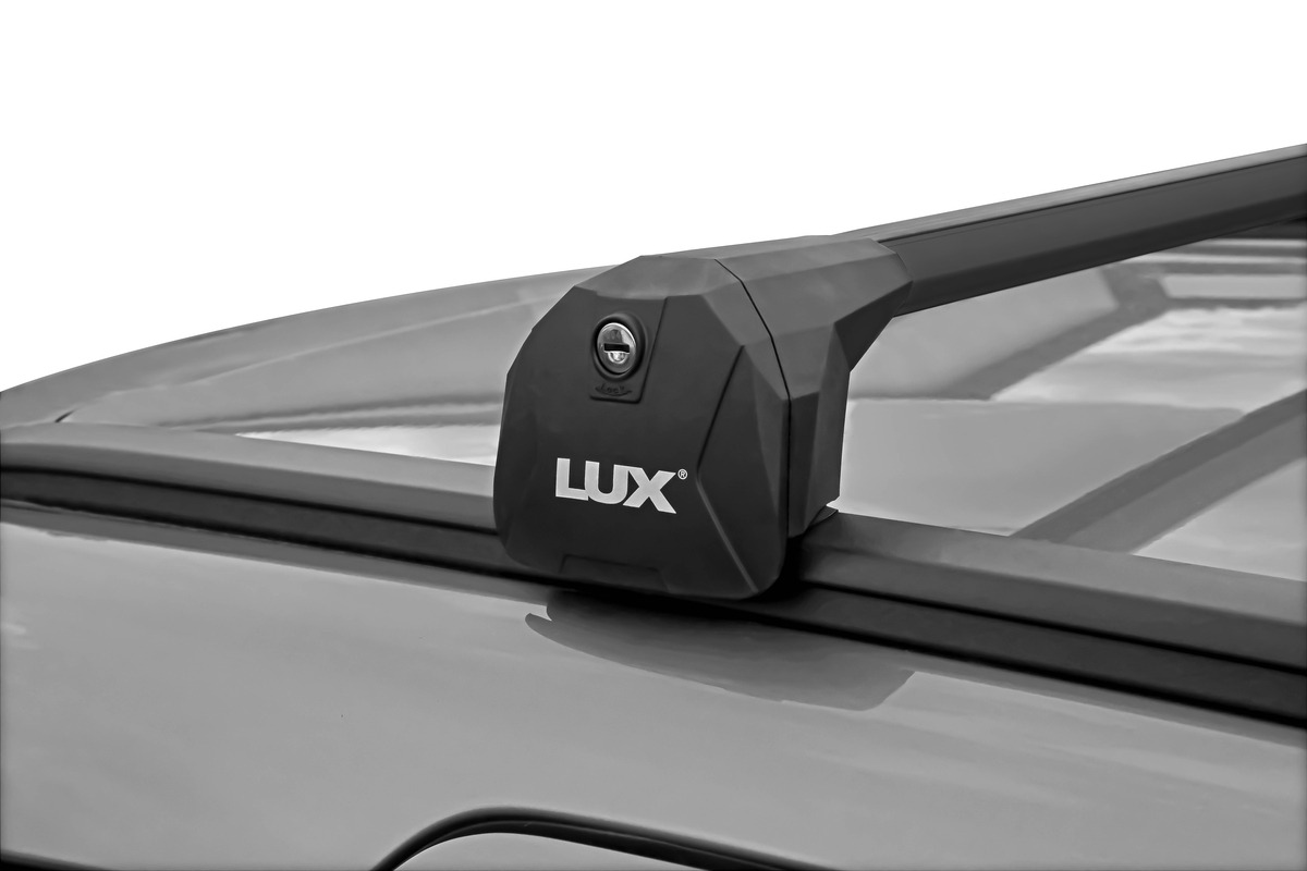 Багажник на интегрированные рейлинги LUX SCOUT с черными дугами фото 3