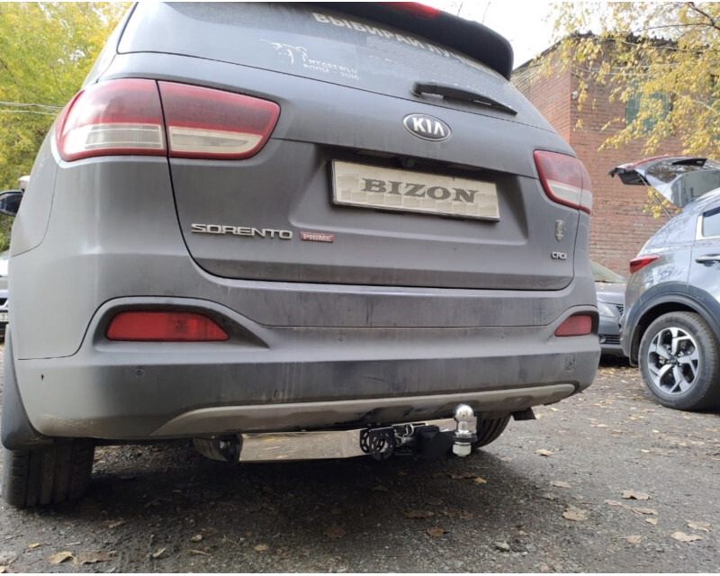 Фаркоп Бизон с хромированной накладкой и антистуком для Kia Sorento Prime (UM) и Hyundai Santa Fe (TM) фото 4