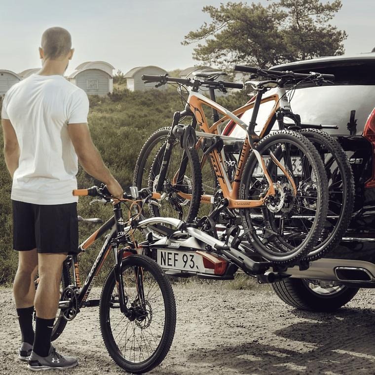 Велоплатформа для перевозки двух велосипедов Thule VeloCompact (13-pin) фото 6